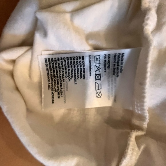 ~Divided~ Cream Montmartre Paris T-Shirt - Picture 6 of 6